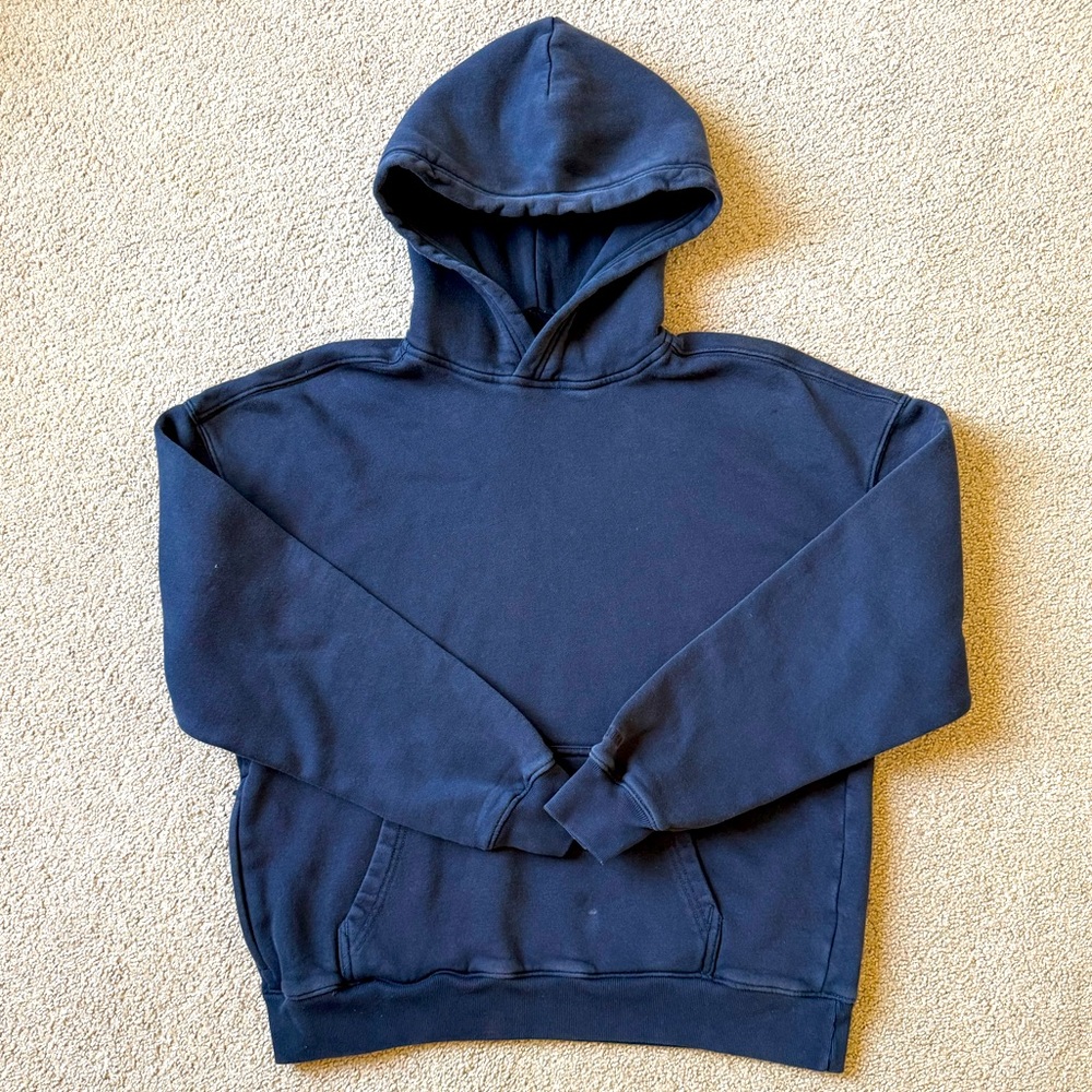 Black Hollister hoodie, men’s medium
